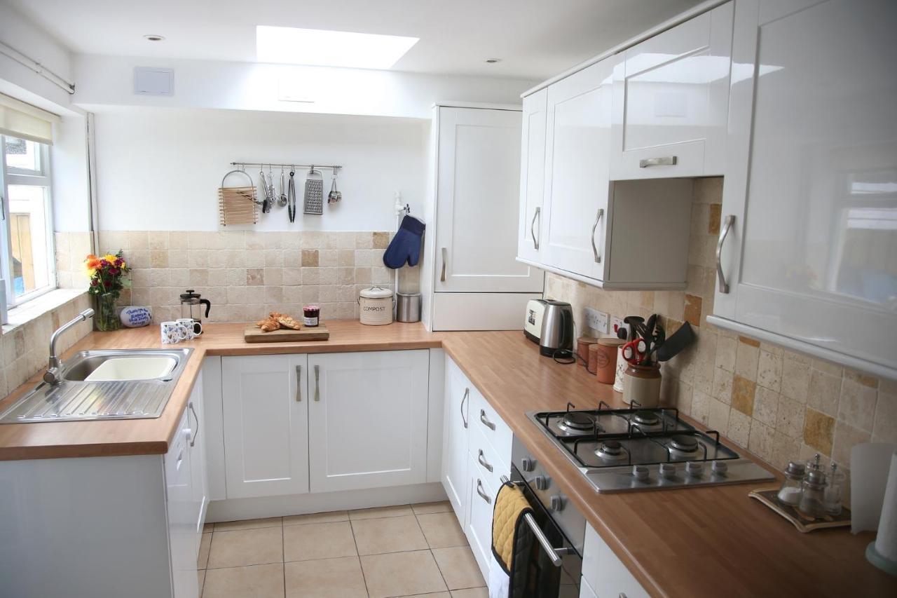 Sea View Cottage Portland Bagian luar foto